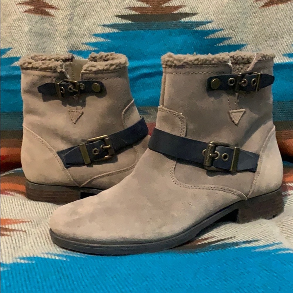 Cute & comfortable Mark Fisher ankle boots.